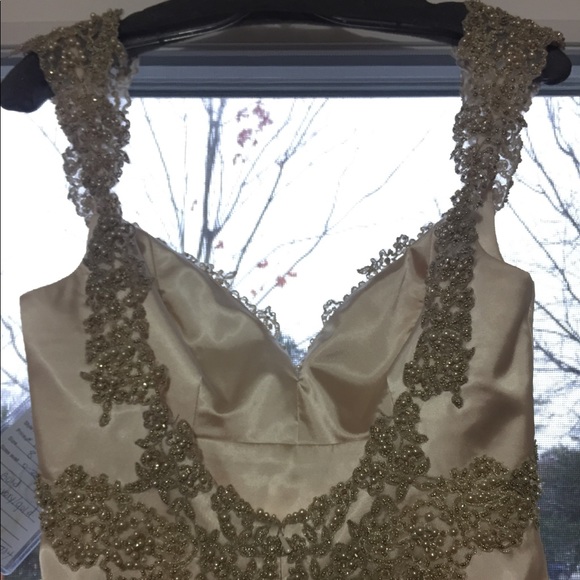 Maggie Sottero Wedding Dress - Picture 3 of 5